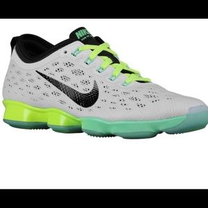 Nike Zoom Fit Agility Training Shoes Sz. 6